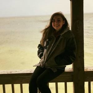 Meet your Posher, Tina